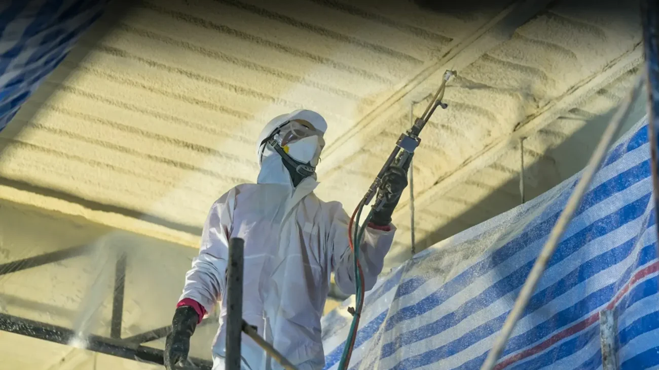 Spray Foam Insulation for Garages in Florida: Benefits, Cost, and Energy Savings