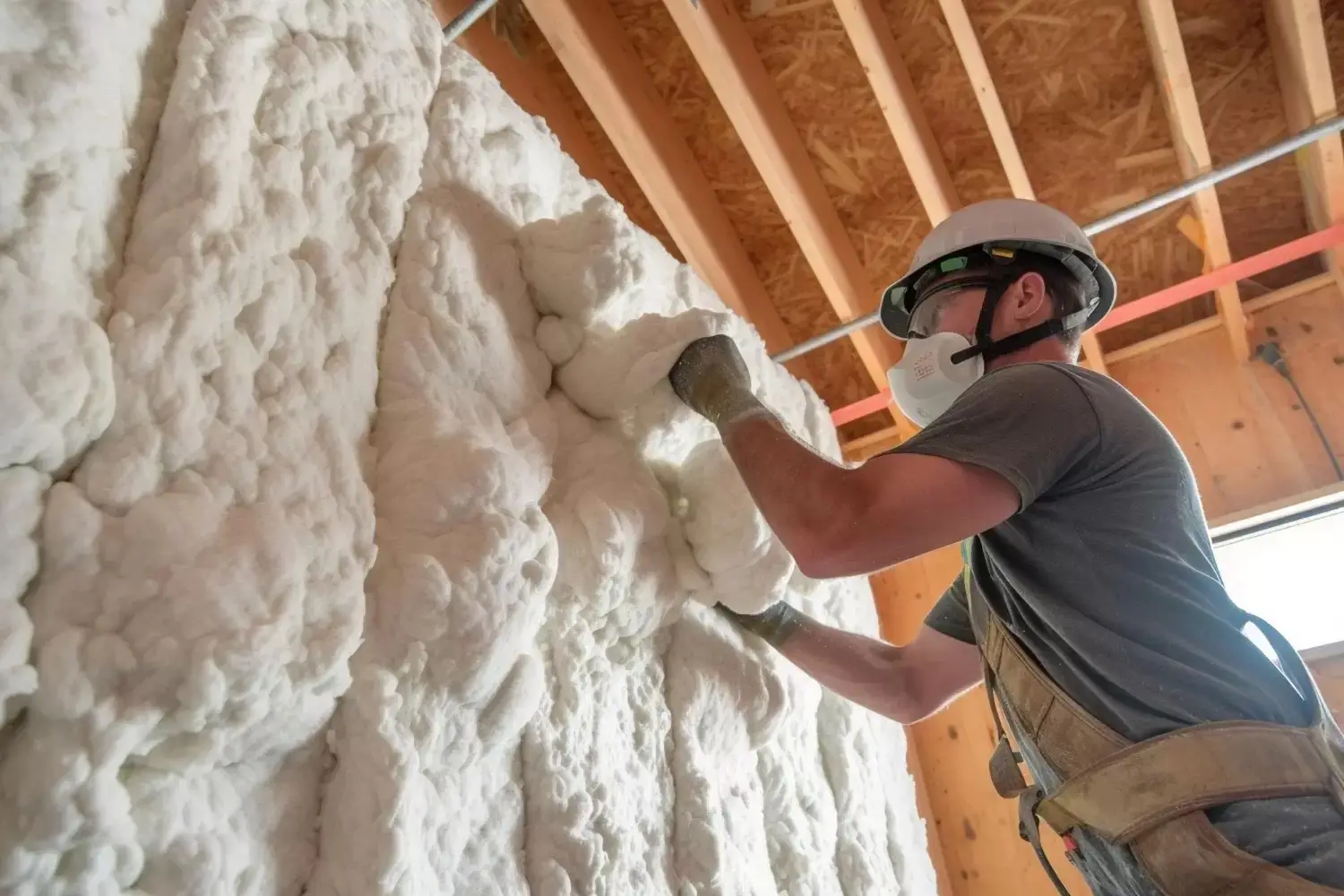 Why Spray Foam Insulation Contractors in Boca Raton Matter